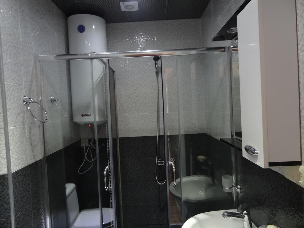 Apartment On Khimshiashvili Batumi Bagian luar foto