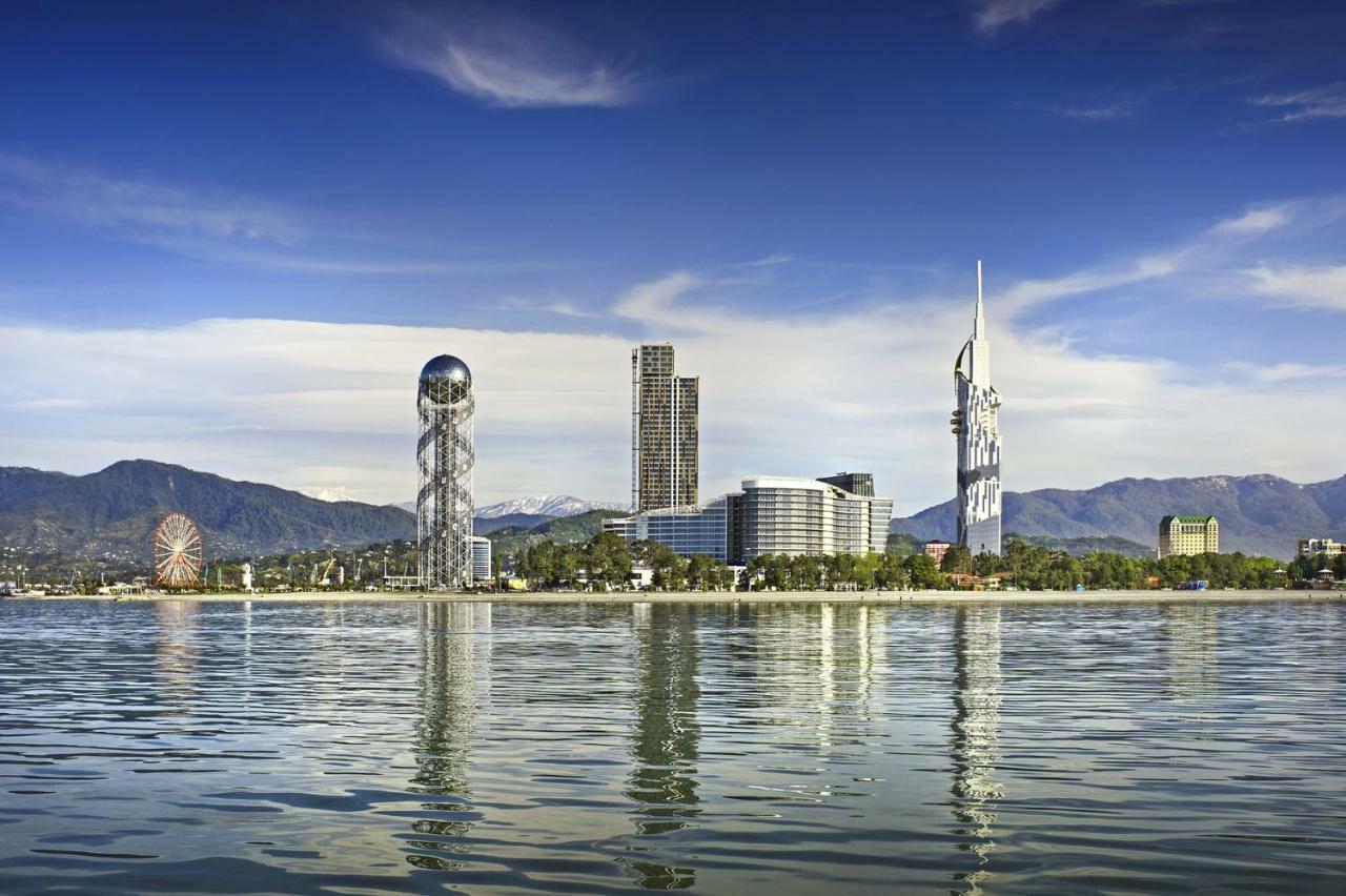 Apartment On Khimshiashvili Batumi Bagian luar foto